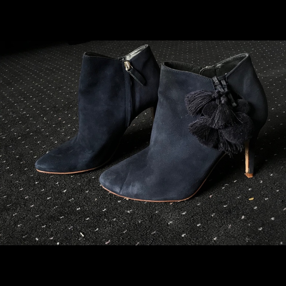 Zara Basic Heeled Bootie Navy Blue